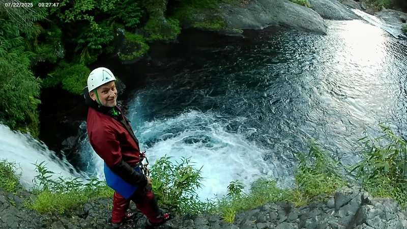 Canyon Adventure, Canyoning Reunion Island — image 3