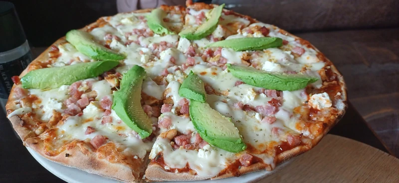 San Fernando's Grillhouse & Woodfired Pizzeria — image 6