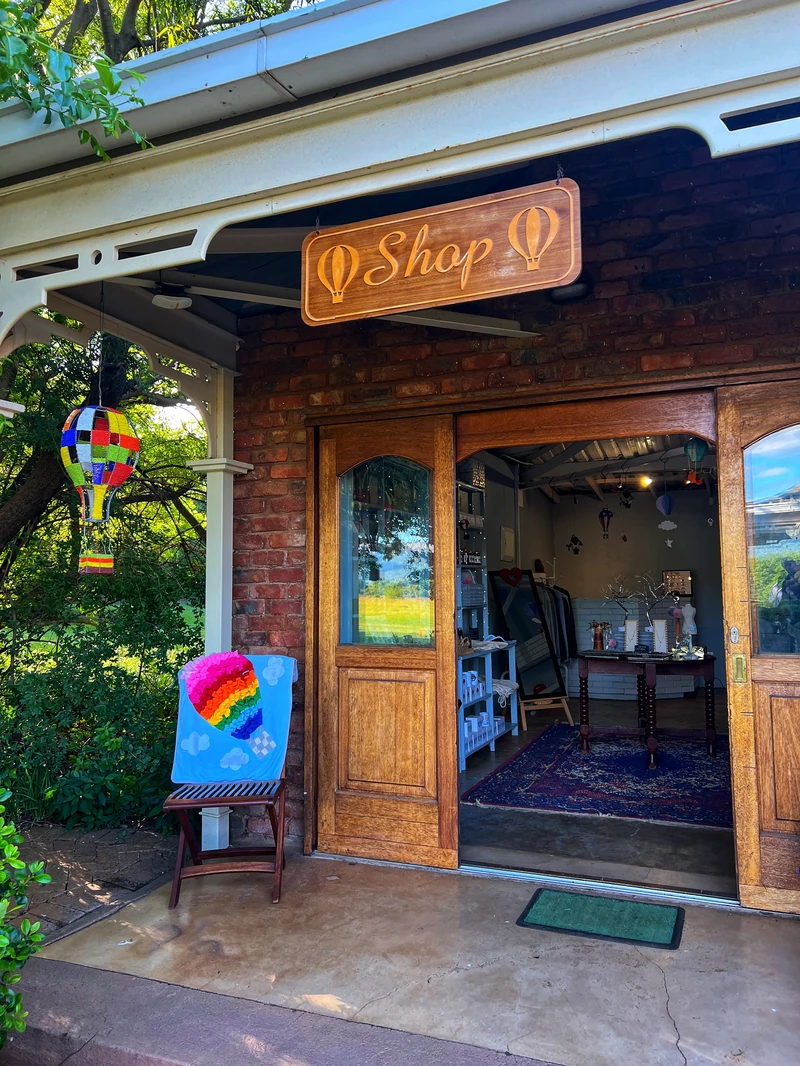 Bill Harrop's "Original" Balloon Safaris — image 4