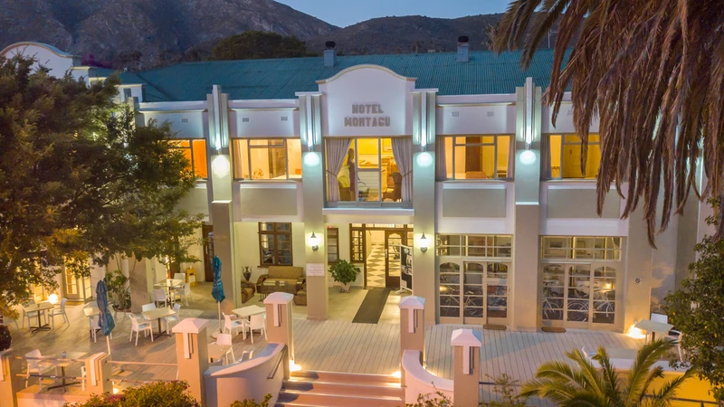Montagu Country Hotel — image 1